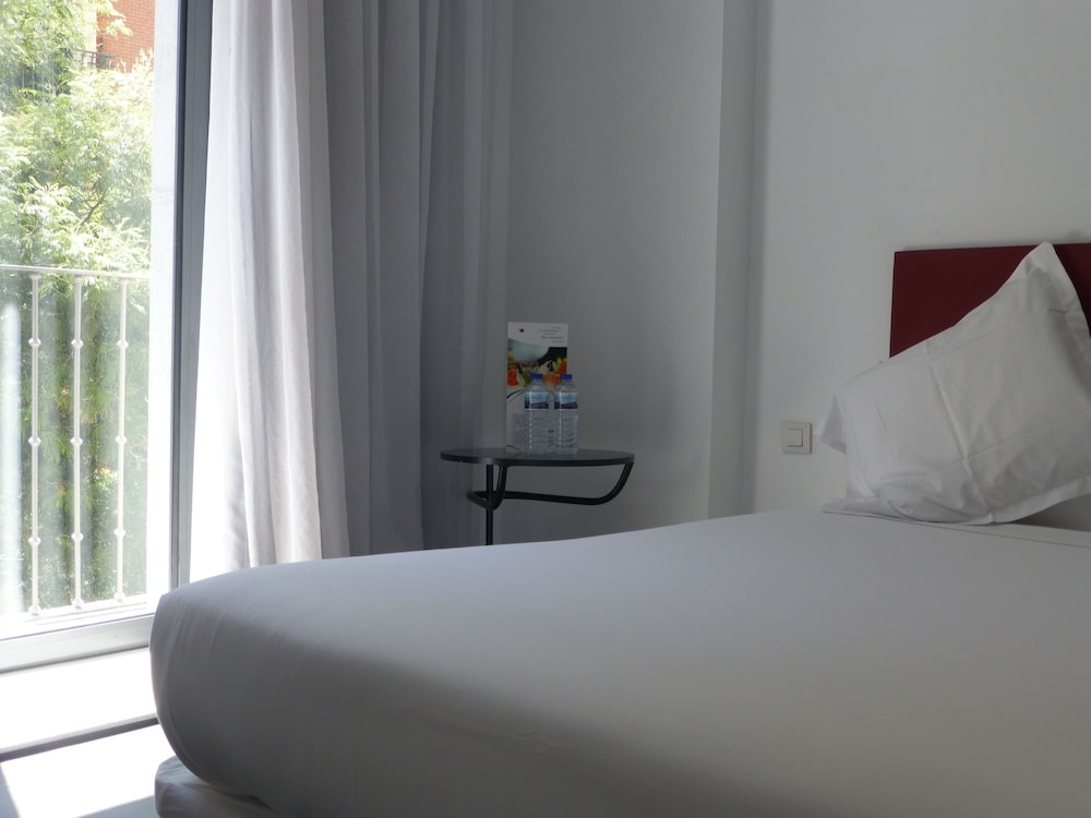 Hotel Mayerling 19/64