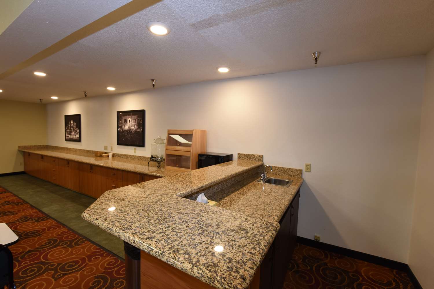 Best Western Plus Ahtanum Inn 23/49