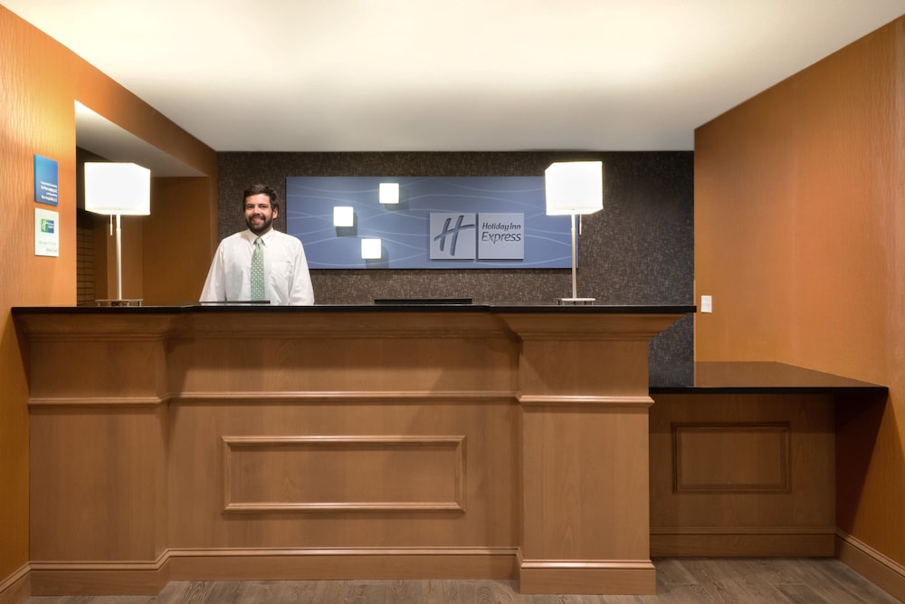 Holiday Inn Express And Suites Fraser Winter Park Area Formerly the Pinnacle Lodge 9/73