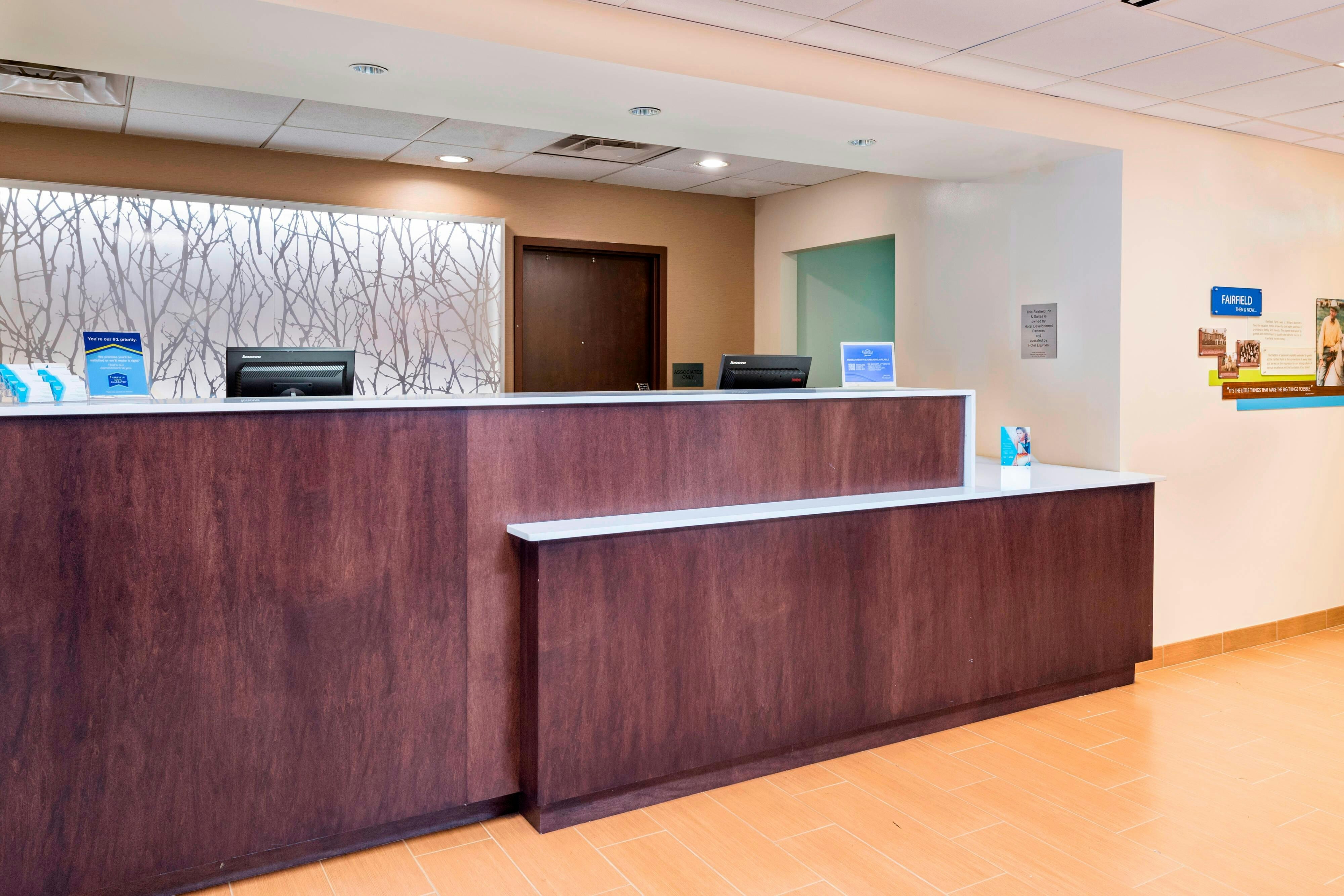 Lobby at Fairfield Inn Suites Atlanta Perimeter Center, ATLANTA - GA