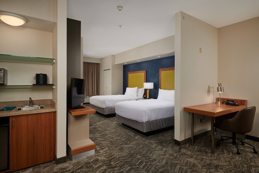 SpringHill Suites by Marriott Baton Rouge North/Airport 10/38