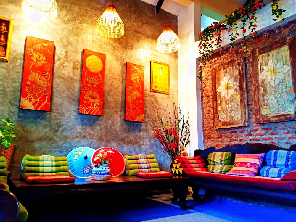Sofa Gallery Hotel 38/50