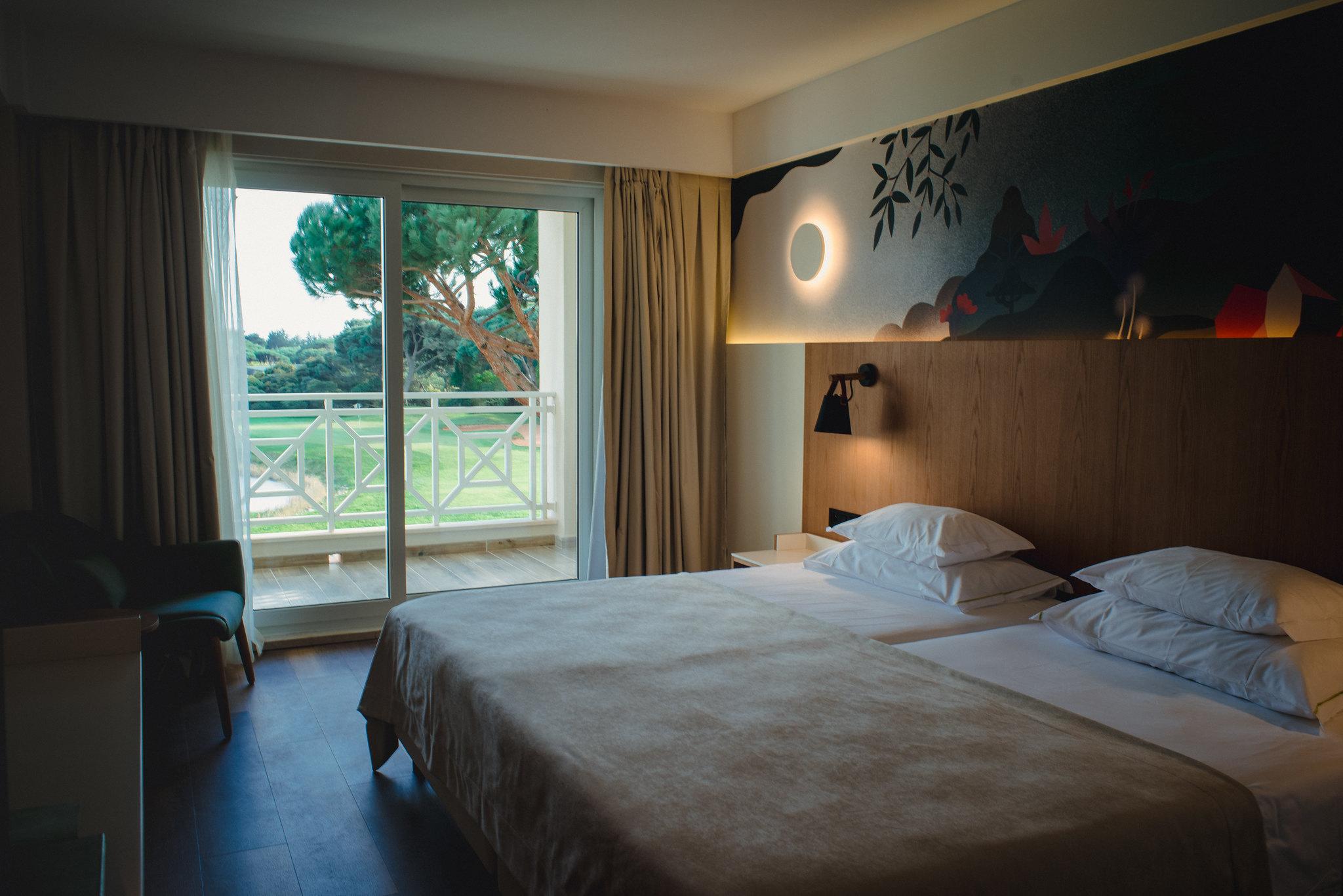 Standard, Double or Twin Bed
