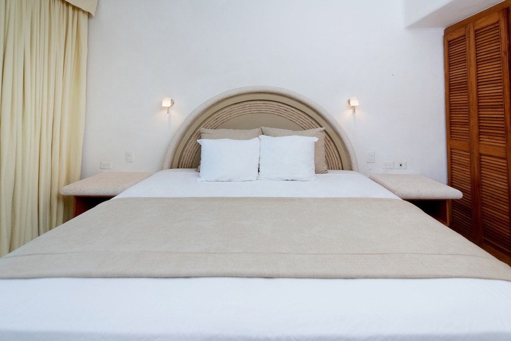 Las Villas Akumal 6/50