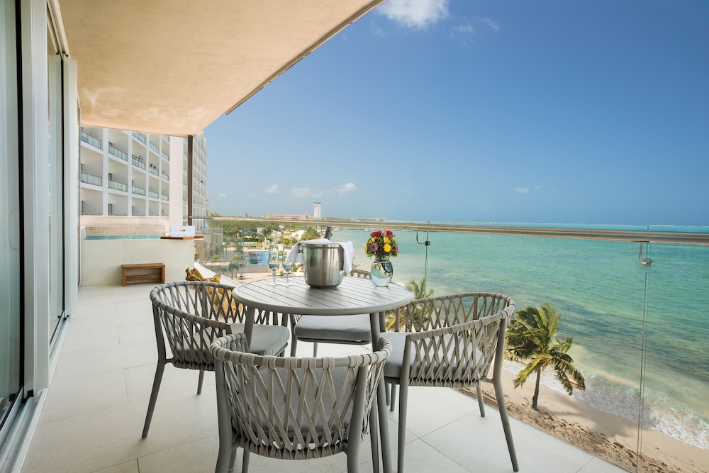 Dreams Vista Cancun Golf and Spa Resort 56/67