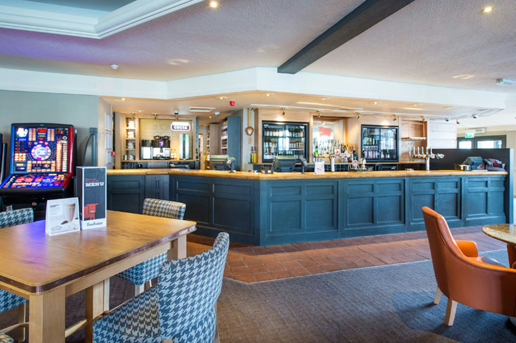 Premier Inn Oldham (Broadway) 11/17