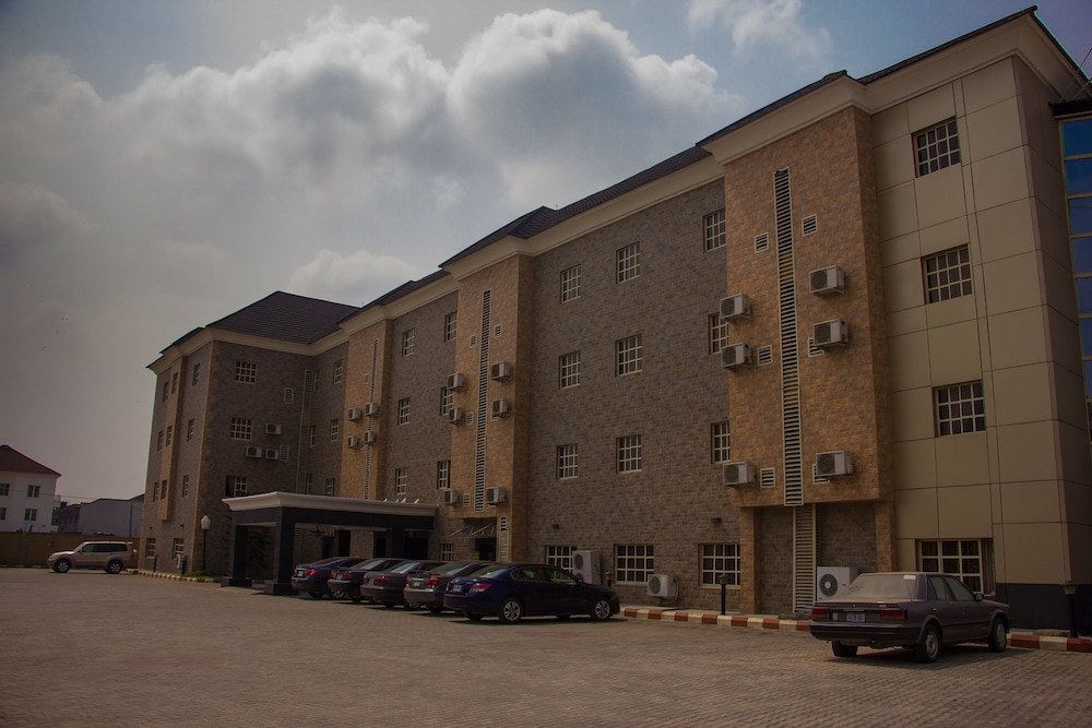 Eastgate Hotel Lekki 53/61