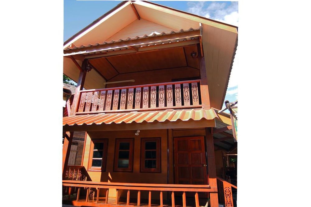 Coco Beach Bungalows 3/77