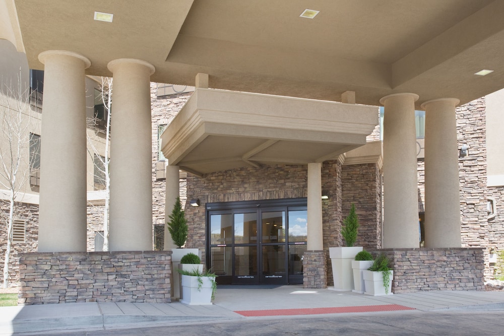 Holiday Inn Express Hotel and Suites Los Alamos Entrada Park 4/73