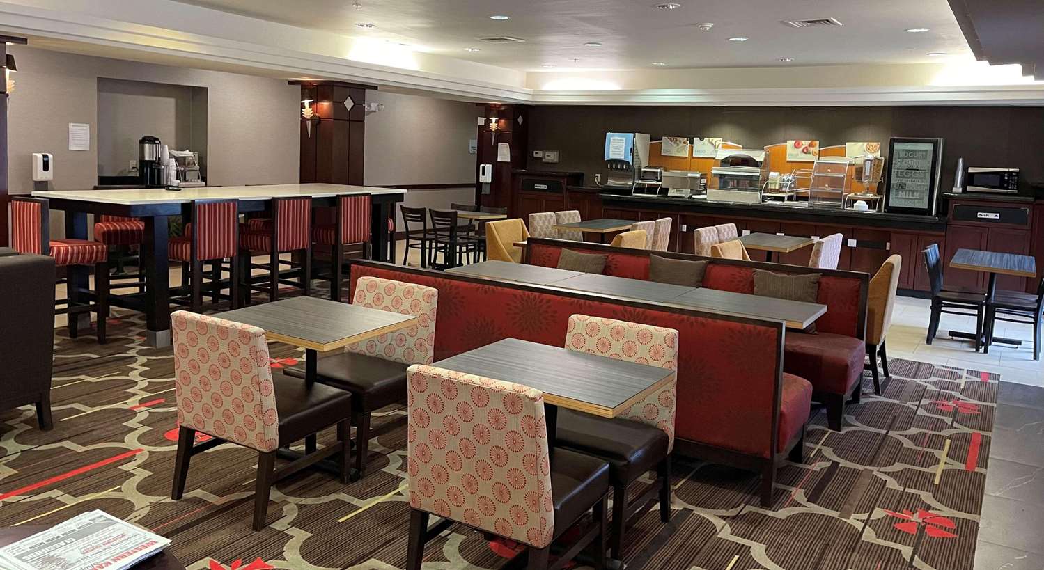 Country Inn & Suites by Radisson, Garden City, KS 4/6
