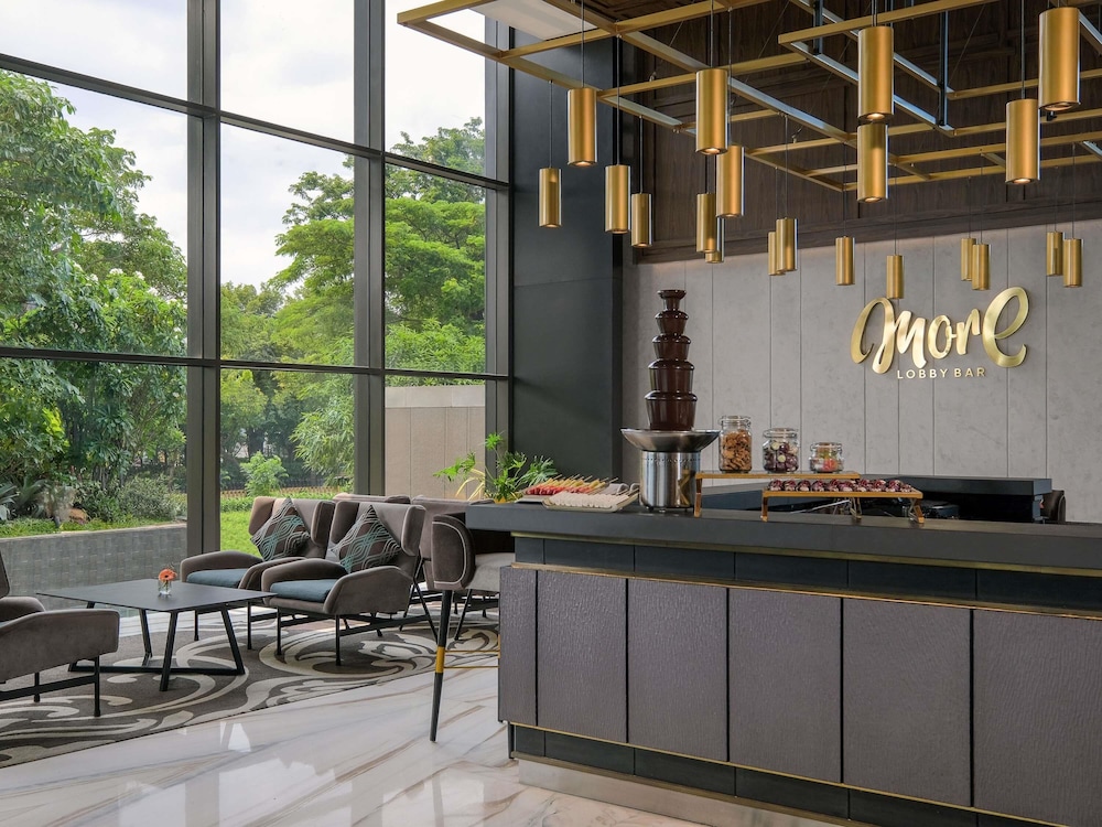 Movenpick Surabaya City 39/68