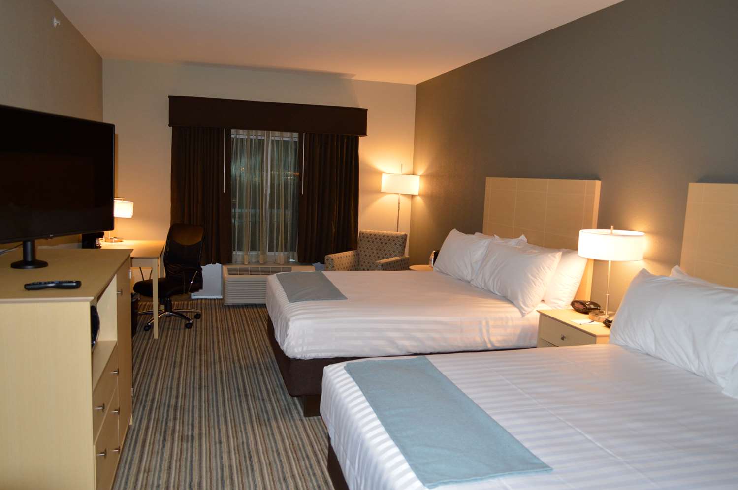 rooms