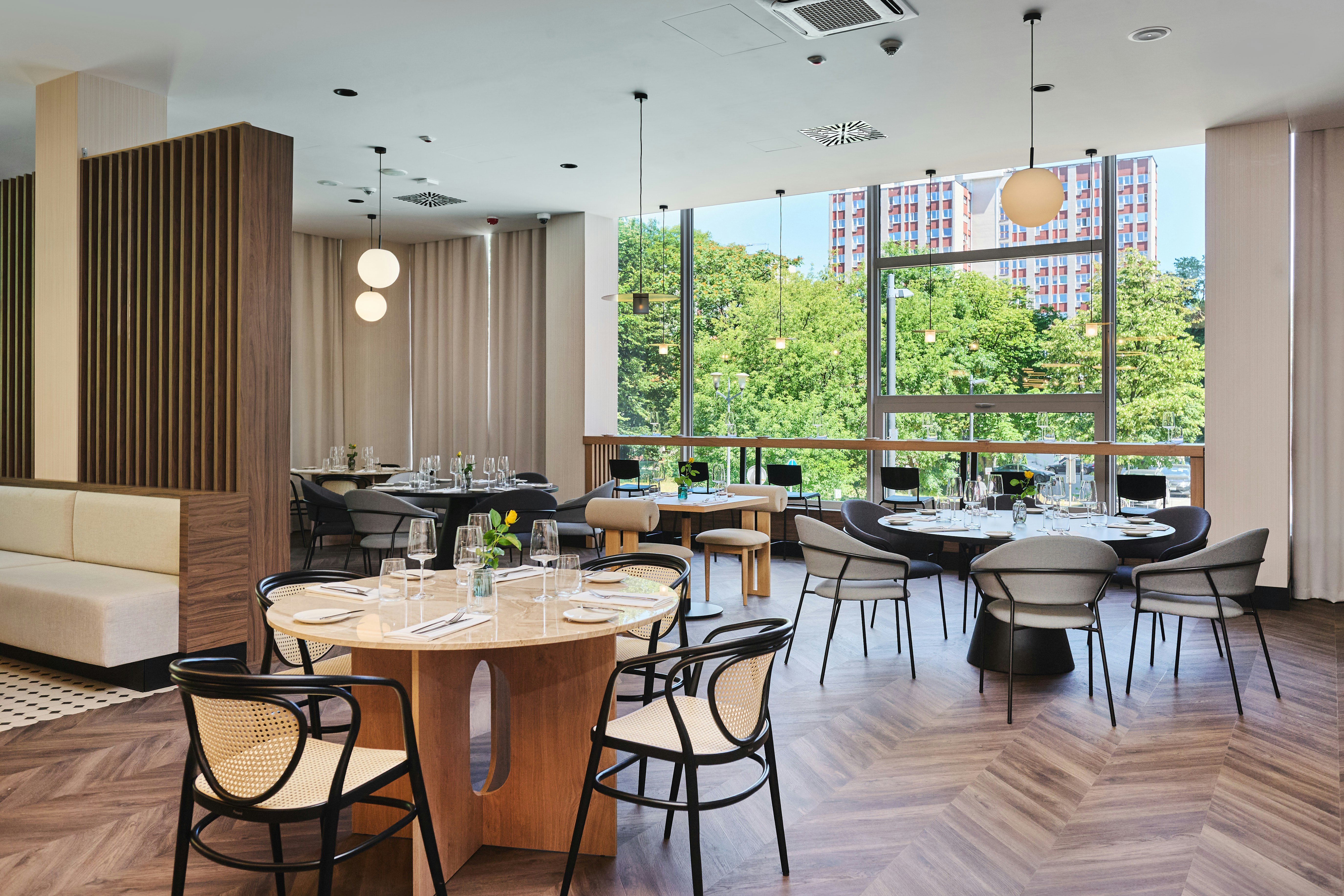 The Hotel Katowice 34/50