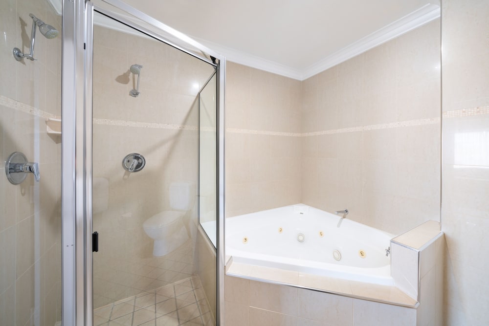 Heritage Inn Bathurst 16/60