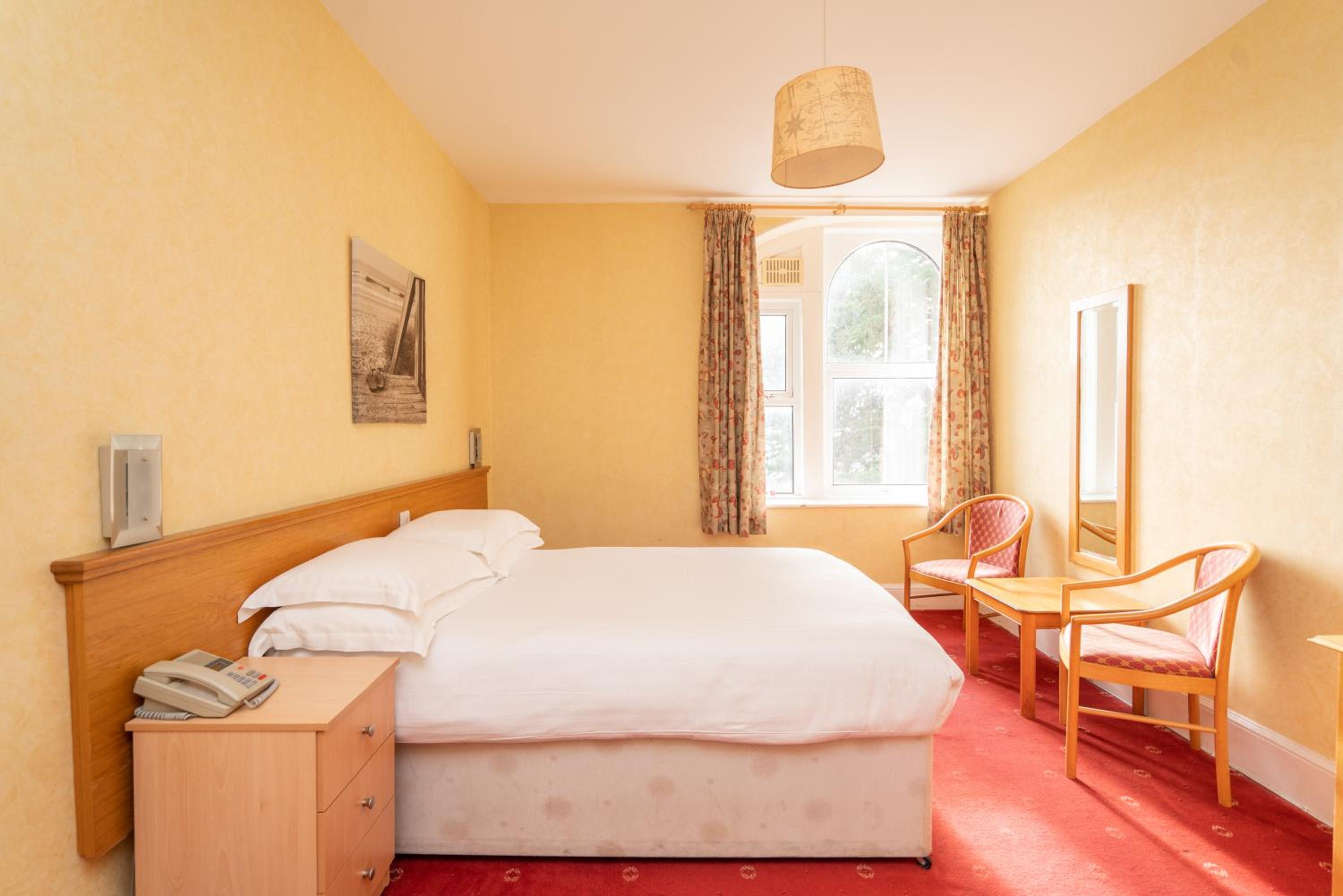 Lauriston Hotel 24/60