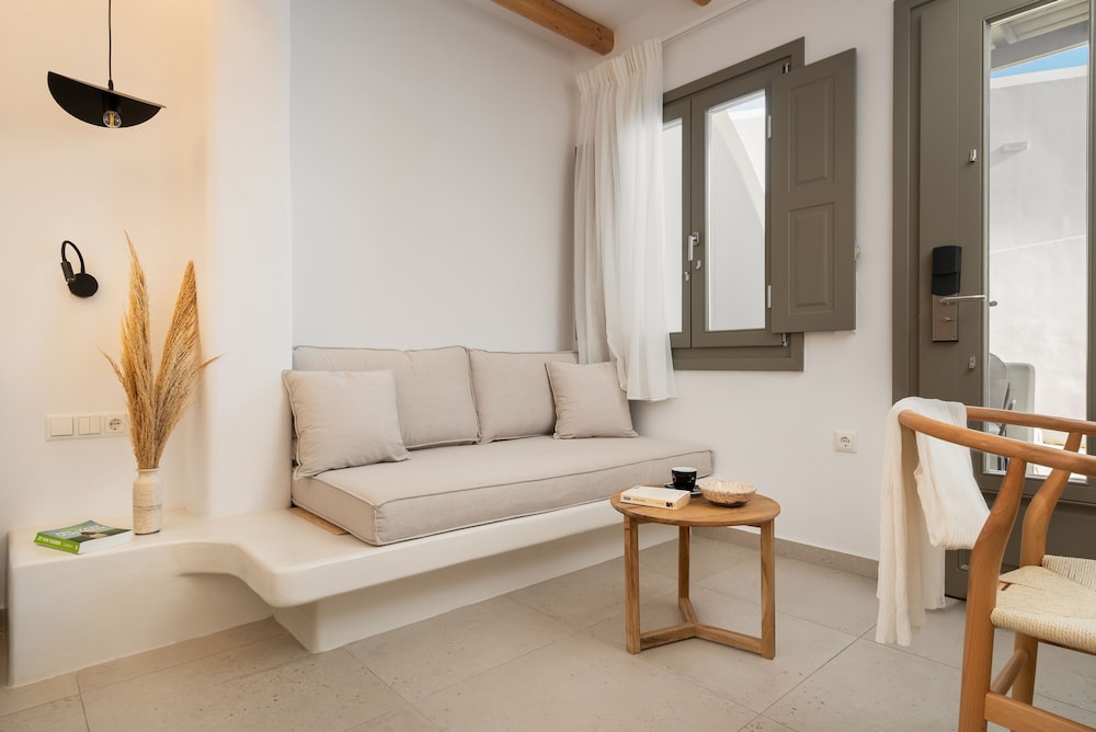 Melidron Luxury Hotel & Suites 30/50