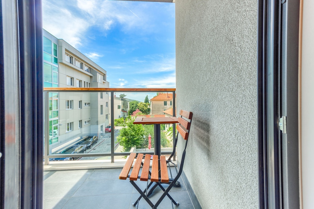 Time Boutique Hotel 41/49