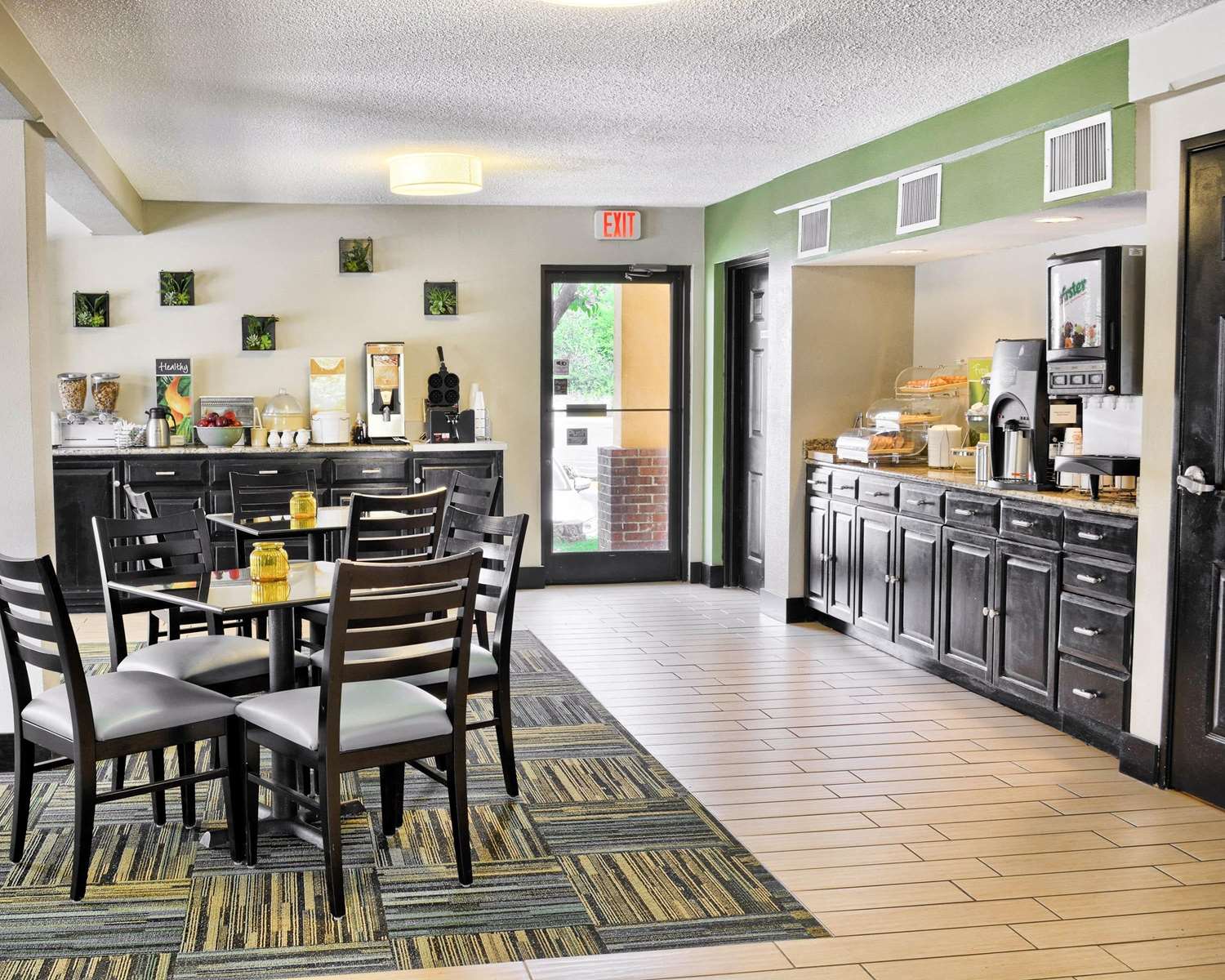 Quality Inn Thornburg 32/40