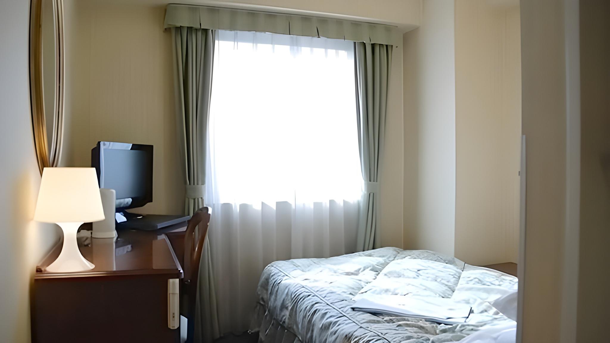 Economy, Single, Semi Double Bed