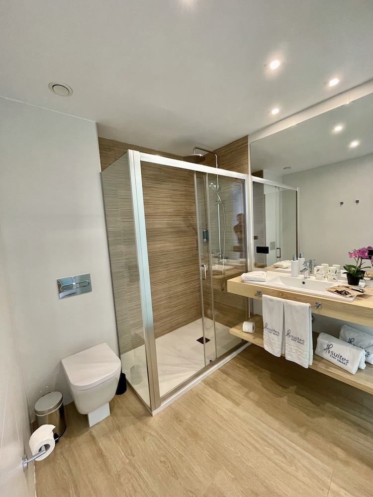 Hi Suites Hotel Emblematico 60/66