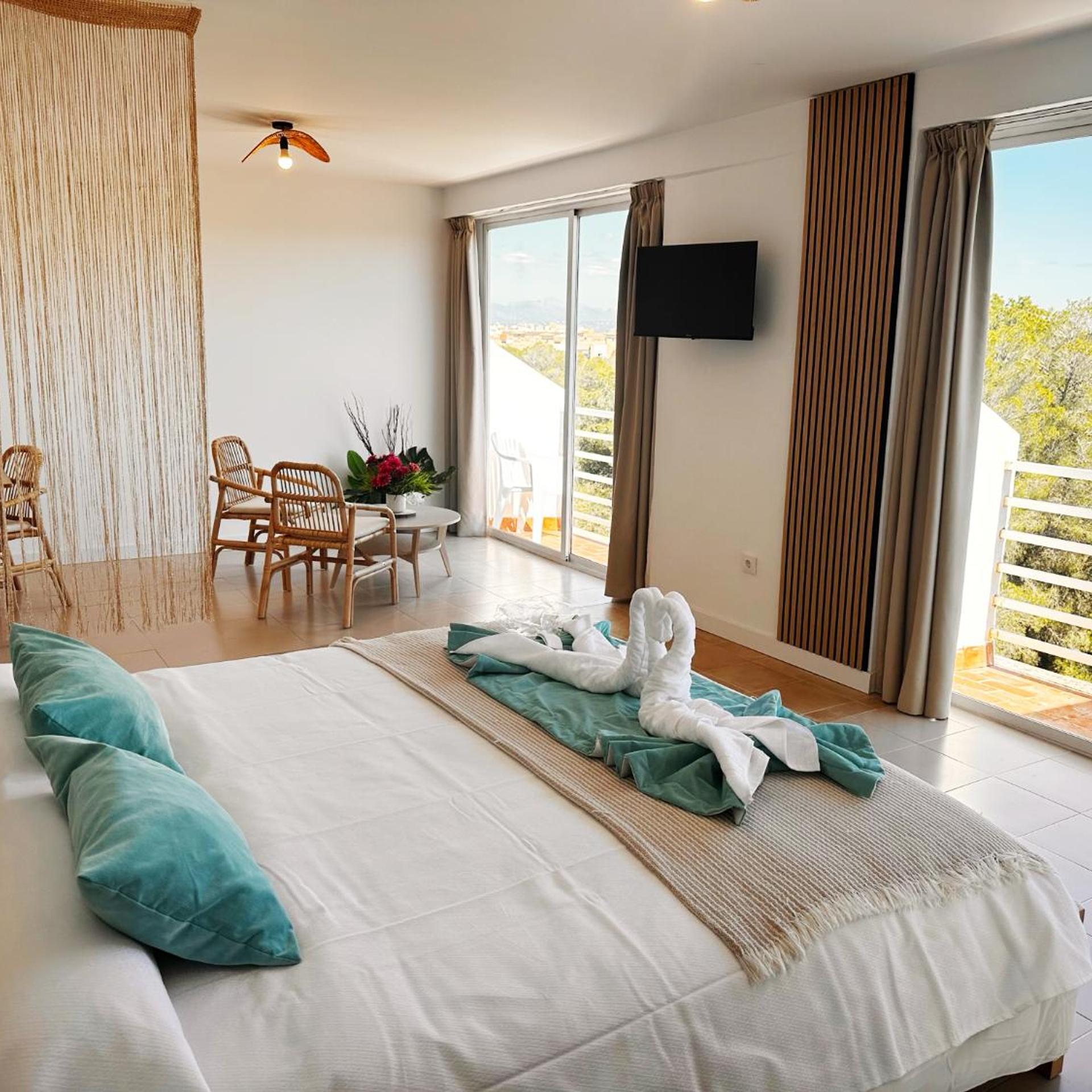 Junior Suite, Garden View