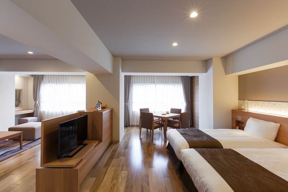 BASIC, TWIN BEDS
