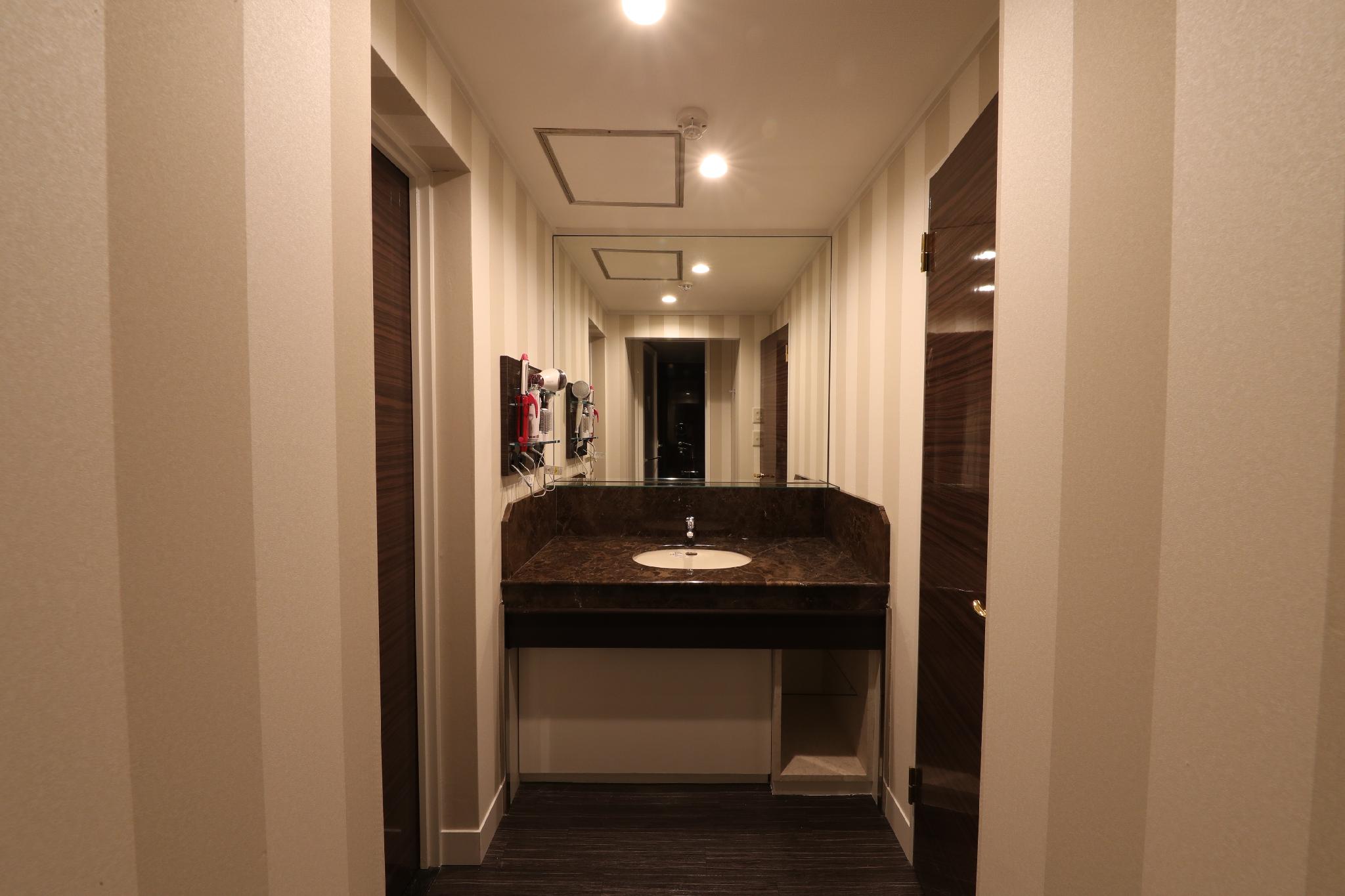 Lobby at Hotel Fine Tottori Sakyu (Adult Only), TOTTORI