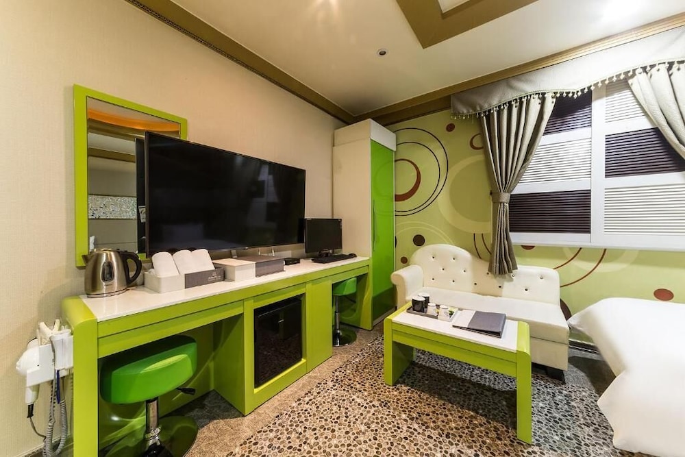Hotel Millennium 13/43