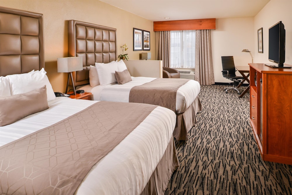 Best Western Plus Mountain View Auburn Inn 15/38