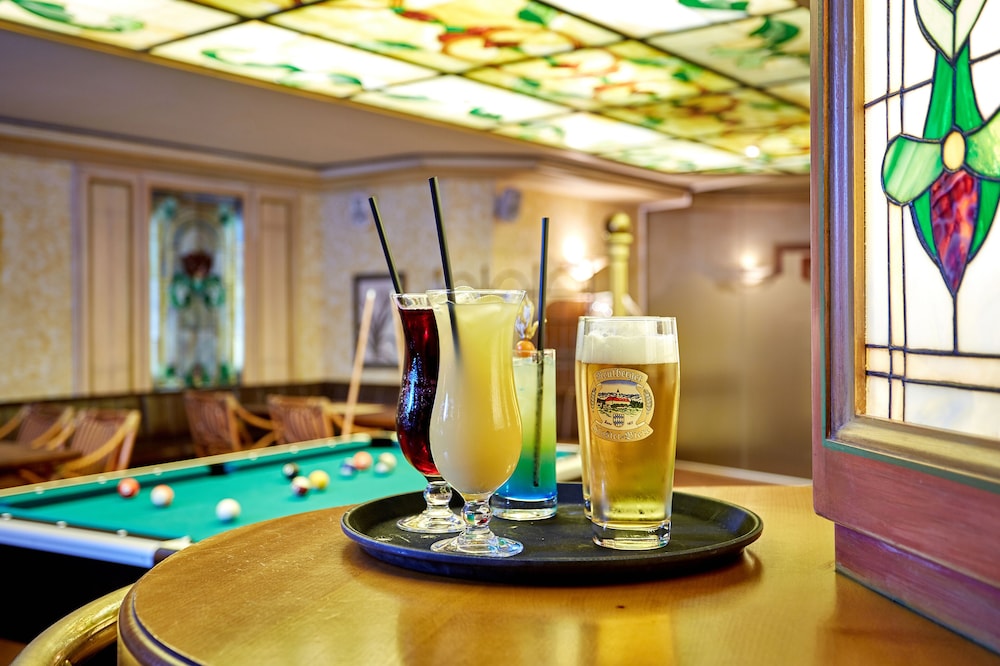 HOTEL AM BADERSEE 58/64