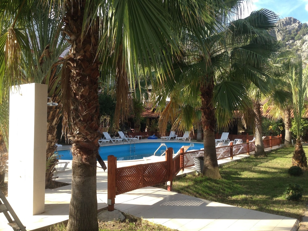 Kutle Hotel 24/40