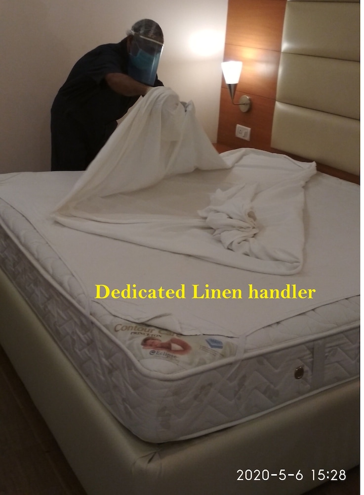 GRAND CONTINENTAL HOTEL 13/51