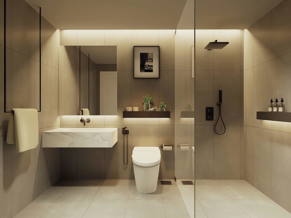 Metrolux City Contemporary Hotel 48/50