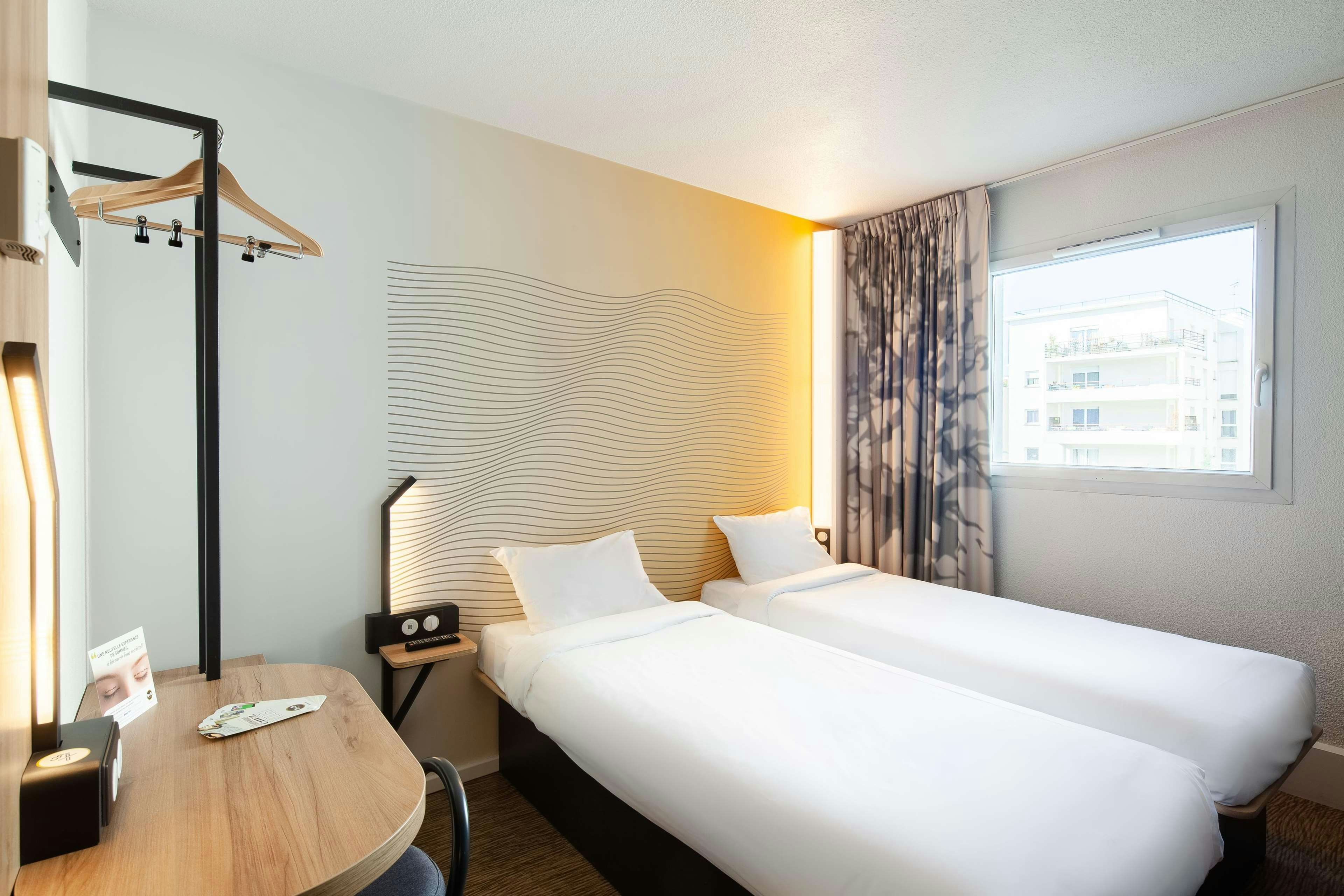 B&B Hotel Paris Saint-Denis Pleyel 6/24