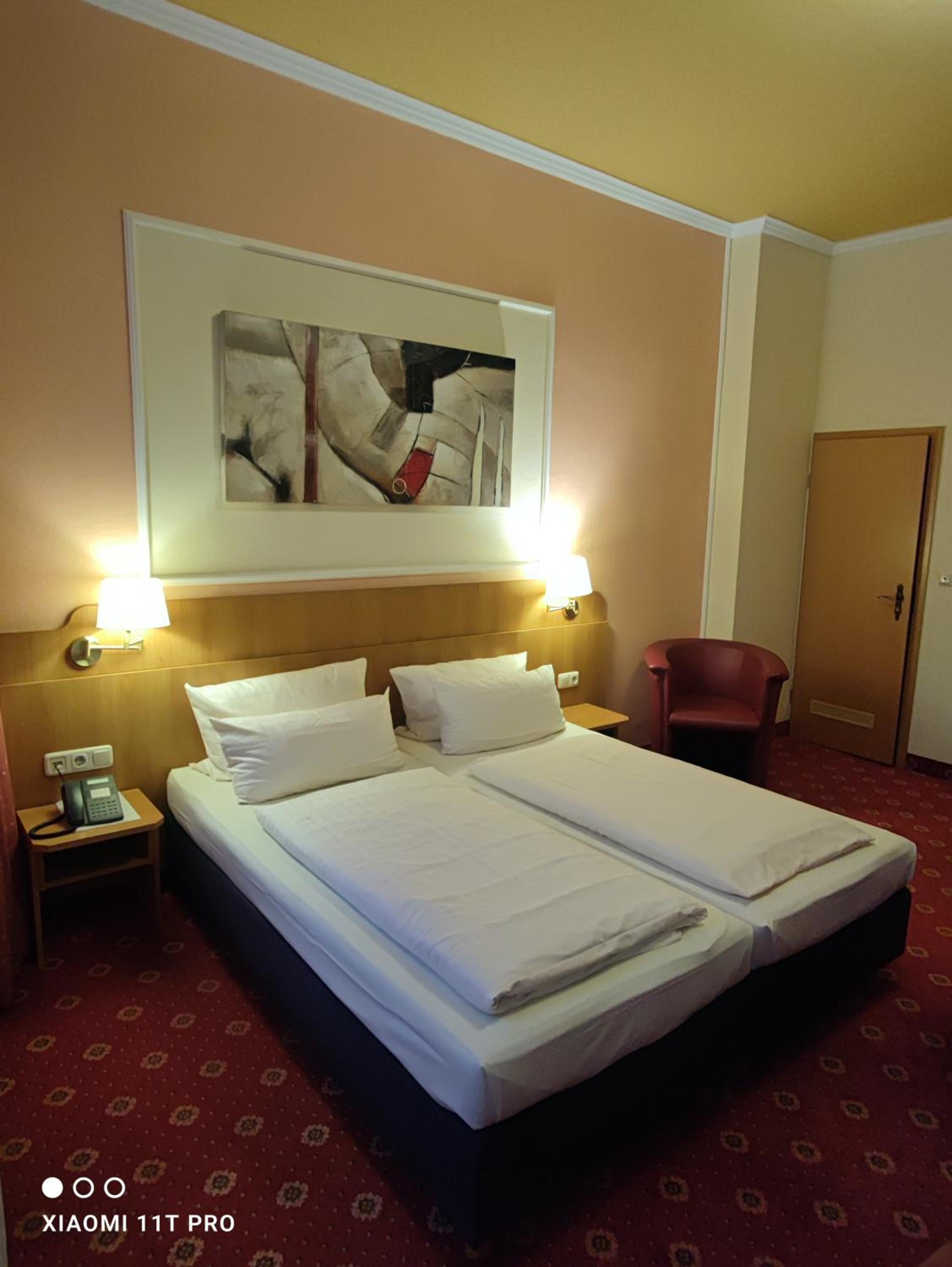Hotel Konigshof 27/58