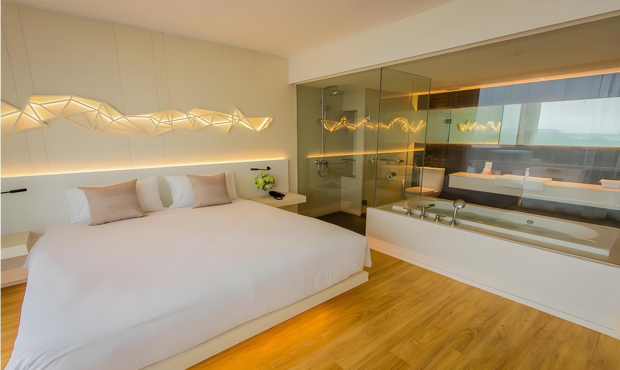 Landmark, Suite