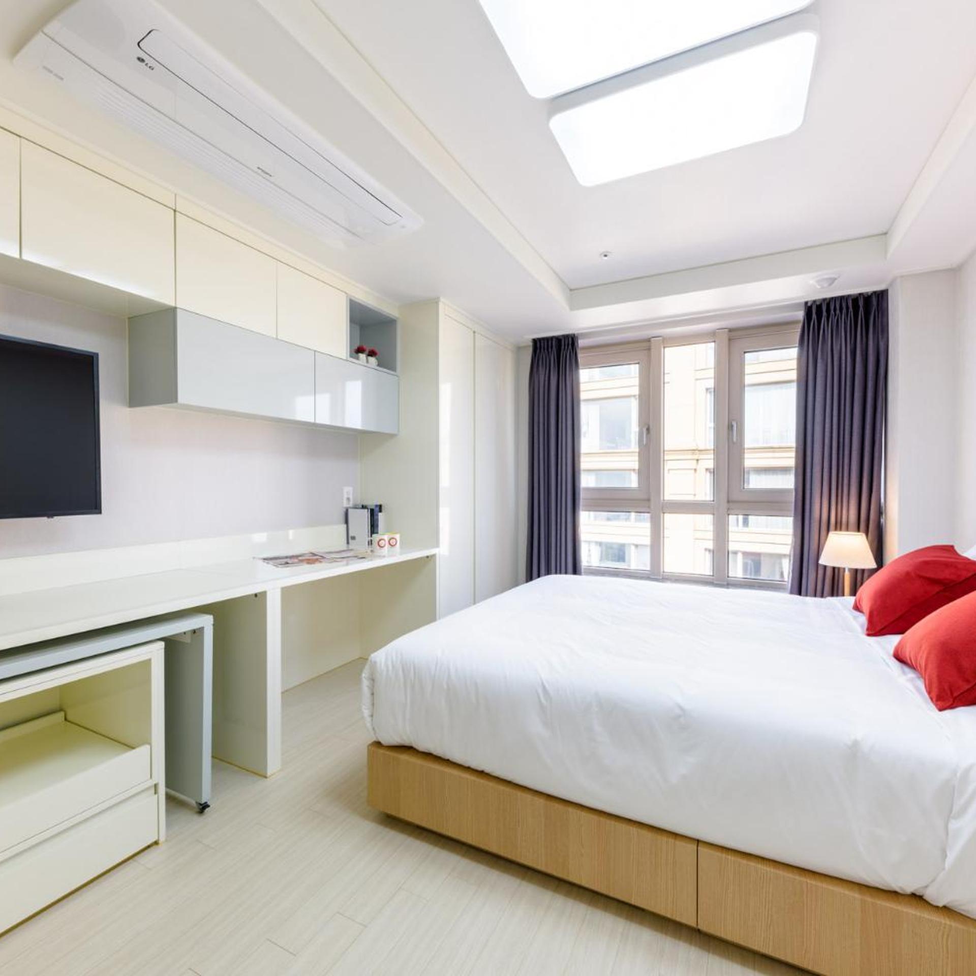 room assigned on arrival