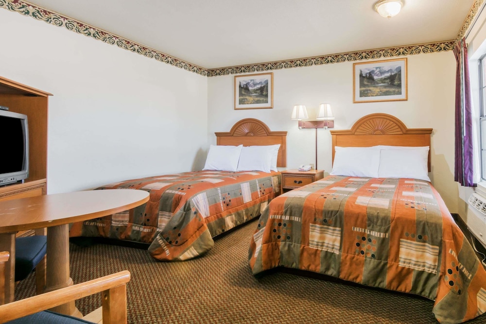 Travelodge by Wyndham Temple 7/22