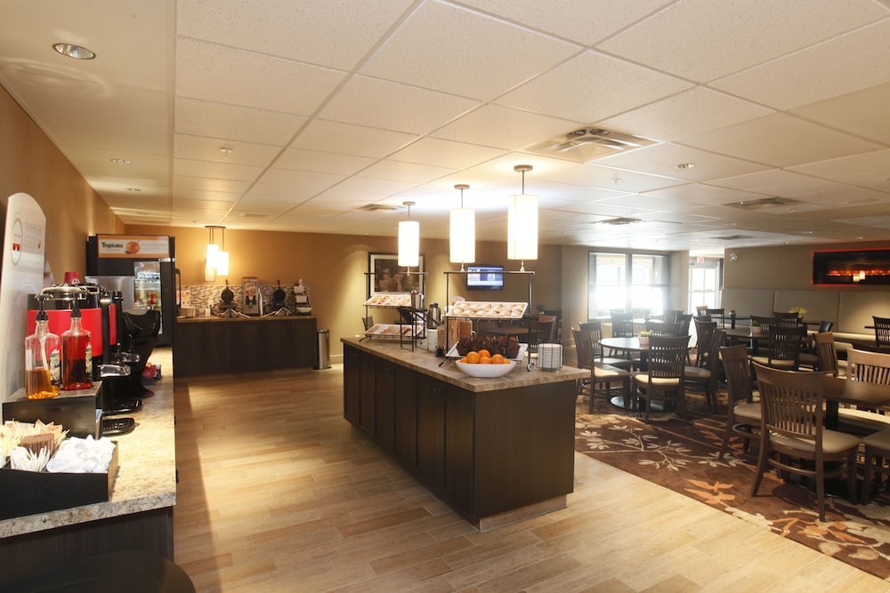 Pomeroy Inn Suites At Olds 5/59
