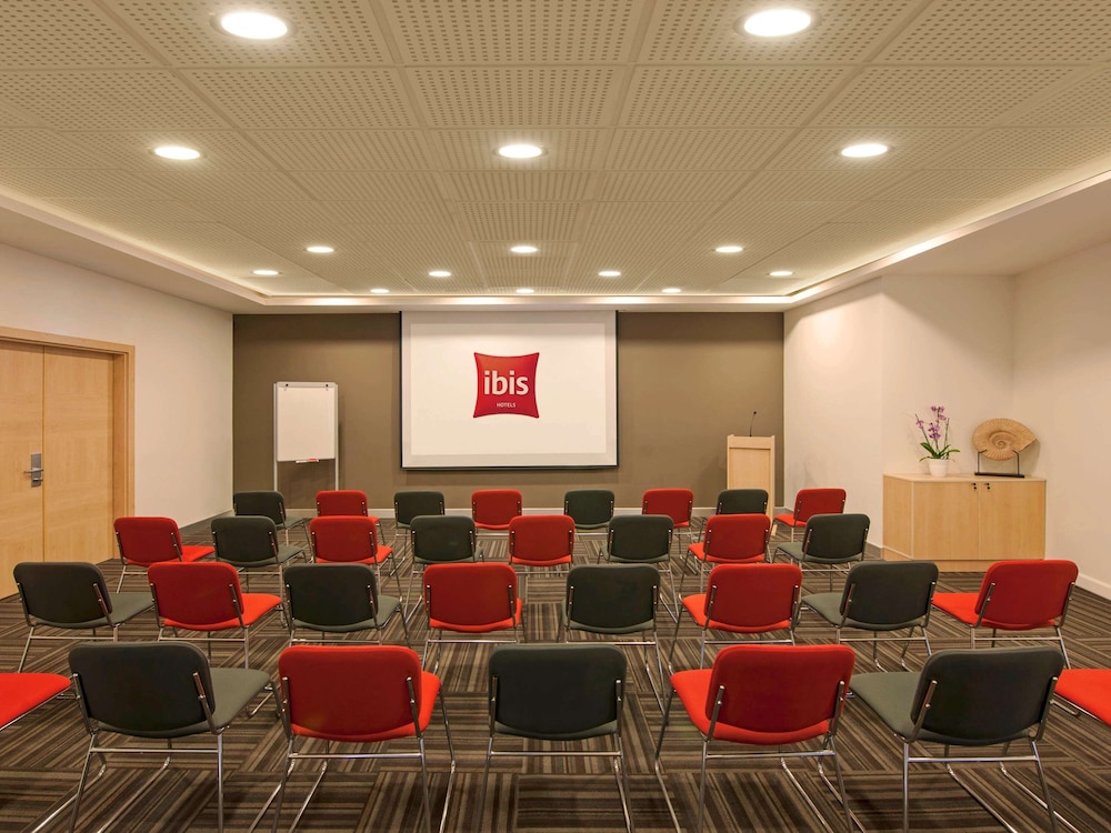 Ibis Izmir Alsancak 36/46
