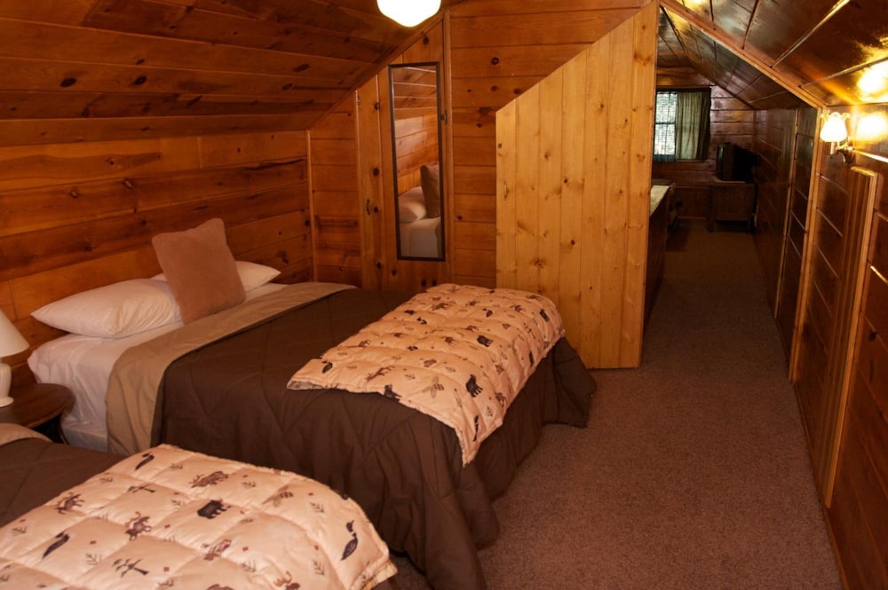 Sleepy Forest Cottages 31/65