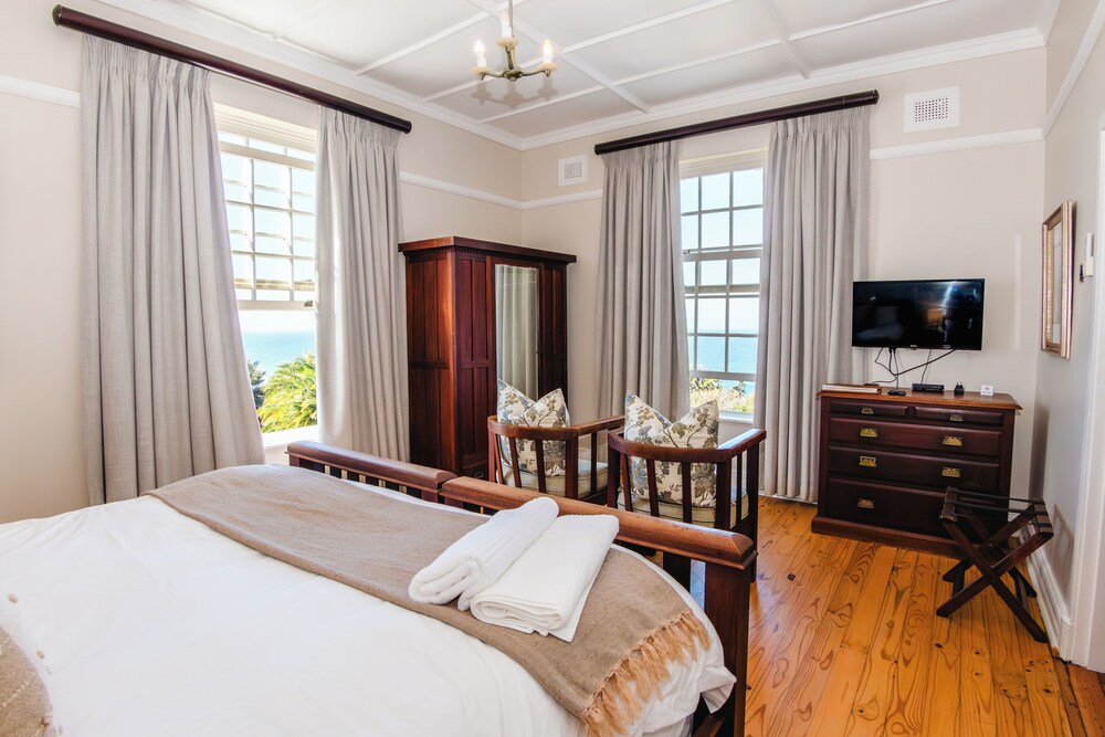 Botha House 6/45