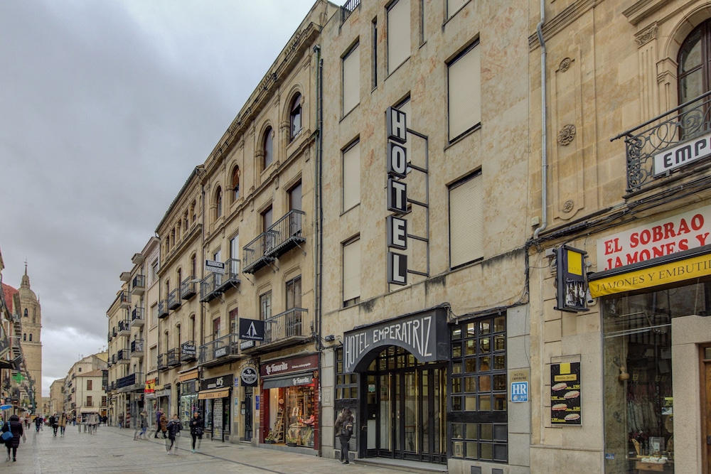 Hotel Emperatriz Ii 2/22