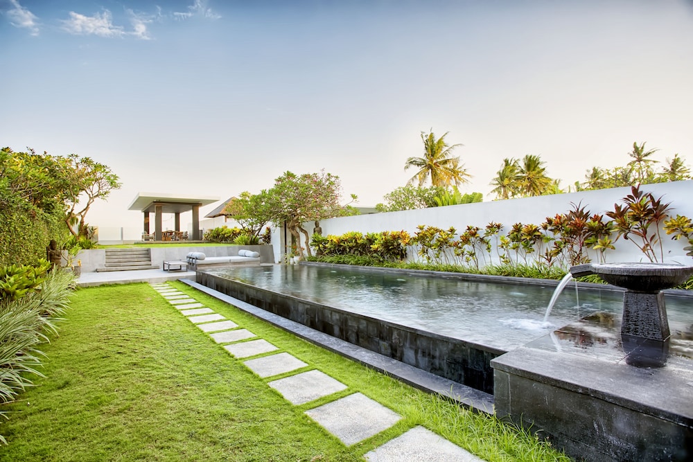 Bali Diamond Villas 79/86