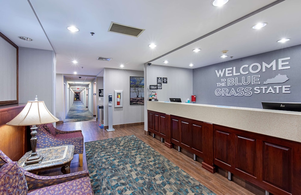 Hampton Inn Corbin 8/55