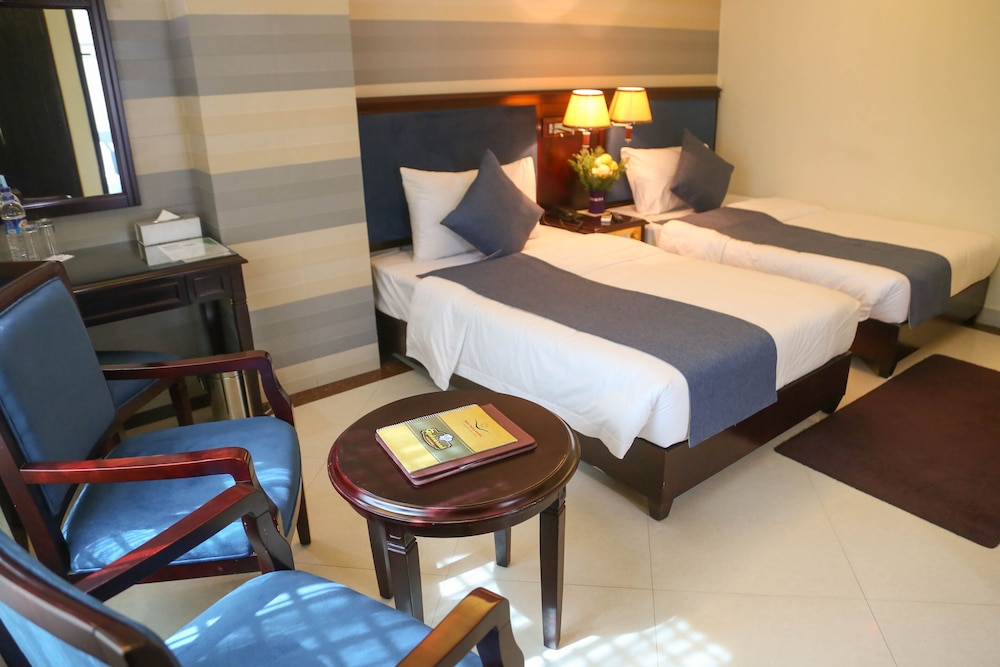 Standard, Twin Beds, City View, HOTEL VALLEY GARDEN 3/7