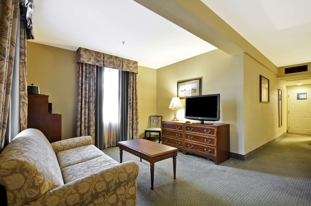 Hampton Inn Charleston Historic District 45/61