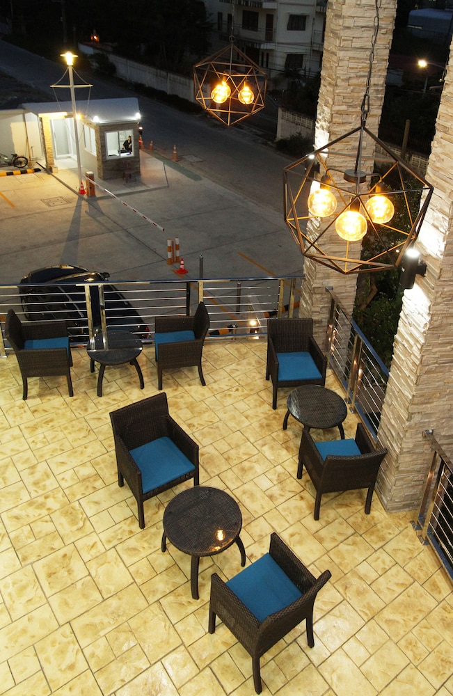 Anna Nava Pakkret Hotel 43/71