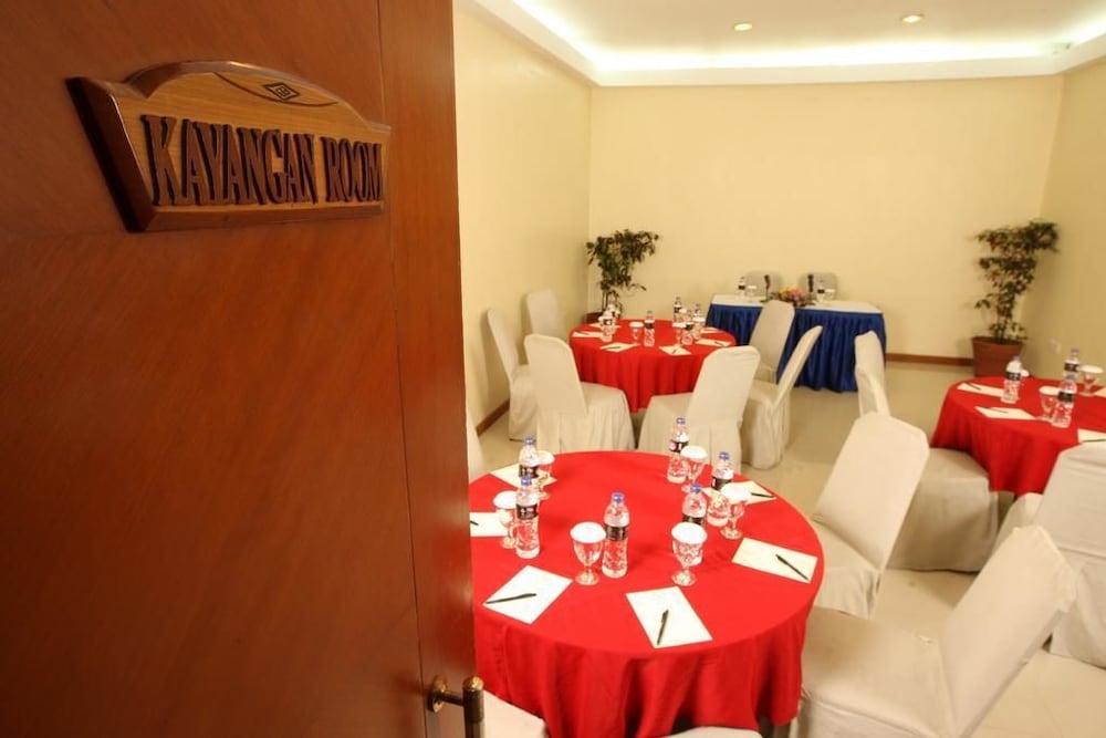 Makassar Golden Hotel 37/46