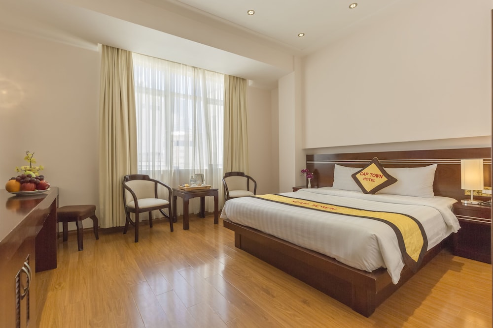 Cap Town Hotel 26/67